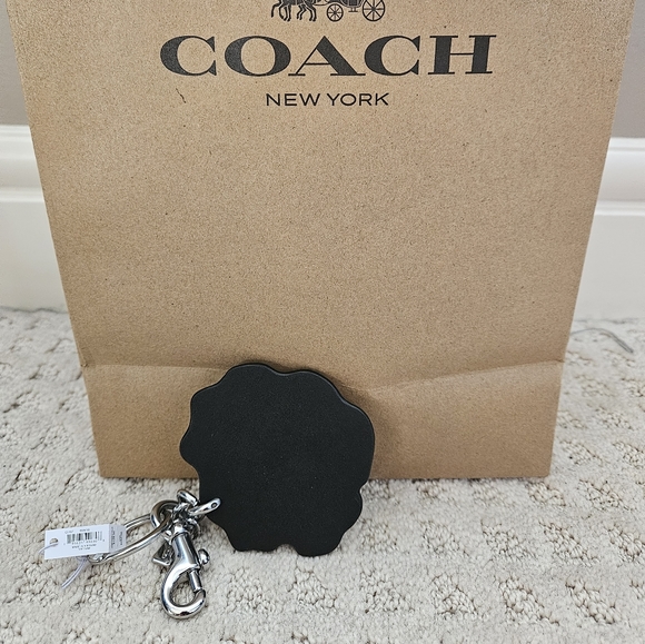 BNWT Coach Rose Bag Charm - Picture 2 of 2